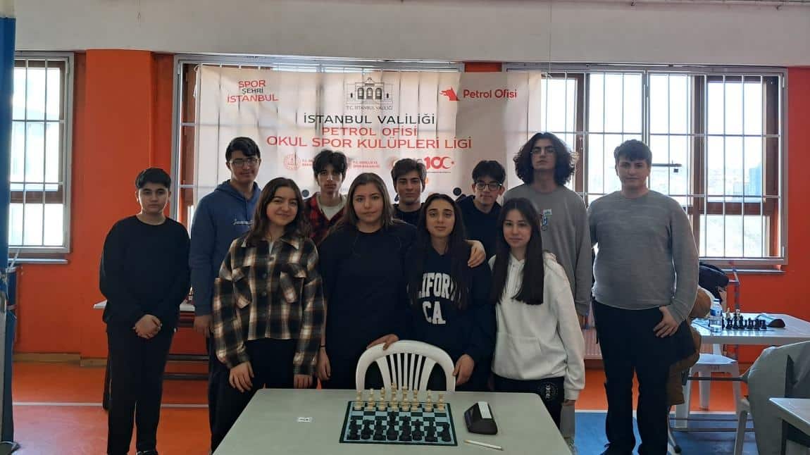 Petrol Ofisi İstanbul Okul Spor Kulüpleri Şişli İlçesi Satranç Turnuvasında 2 Kupa Kazandık